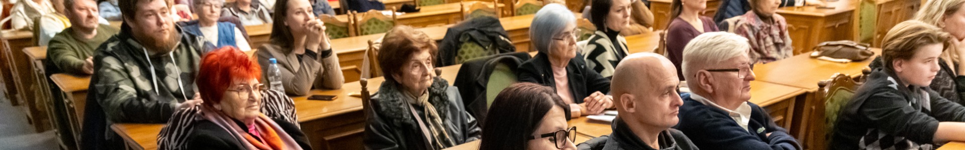 Szöllősi Zoltán költőre emlékeztek a lakiteleki Hungarikum Ligetben – fotók