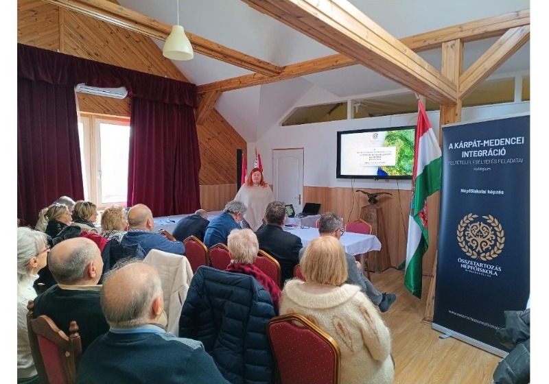 Sikerrel zárult a Kárpát-medencei integráció feltételei, esélyei és feladatai Kollégium második képzési alkalma