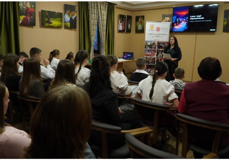 Jó hangulat, életre kelt hagyományok és kézműveskedés – így telt a Luca-nap Szürtében