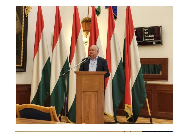 Szabó Gyula előadása az V. Szent Korona Világa Konferencián