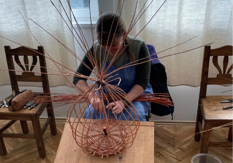 BESZÁMOLÓ: Haladó kosárfonó képzés