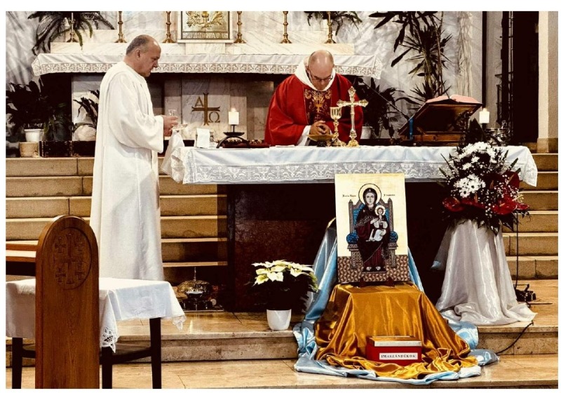 Családfa gyógyító szentmise - Pécs