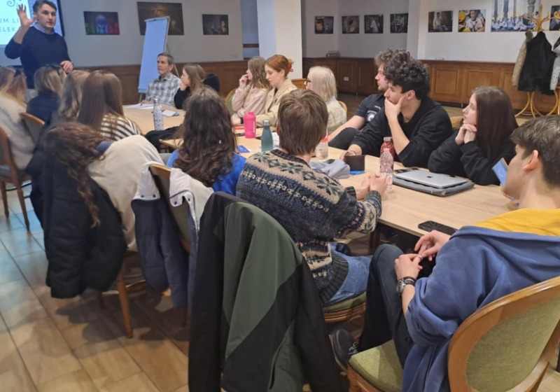 „VibeCraft: Teremts Világot!”