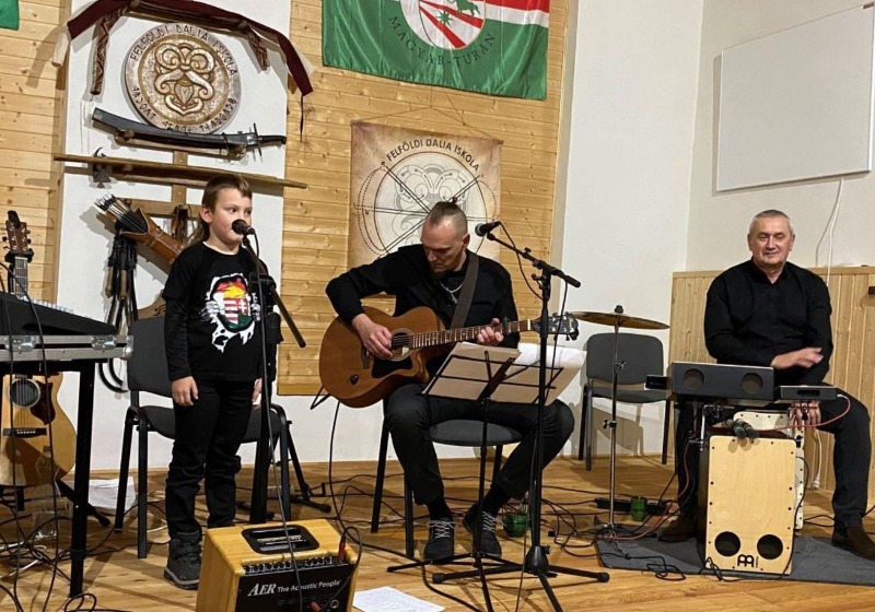 Határtalanul magyarok koncert Gömörpéterfalán