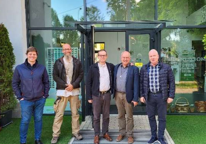 Szakmai egyeztetés a Fehérliliom Népfőiskolával