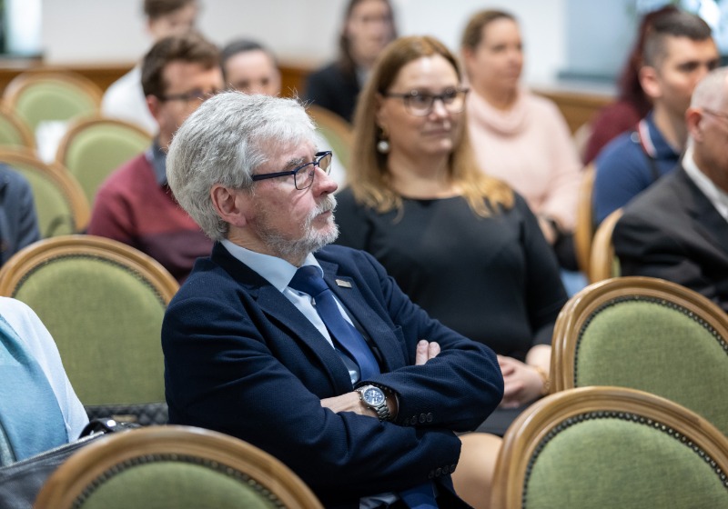 Konferencia a Rongyos Gárdáról a Hungarikum Ligetben