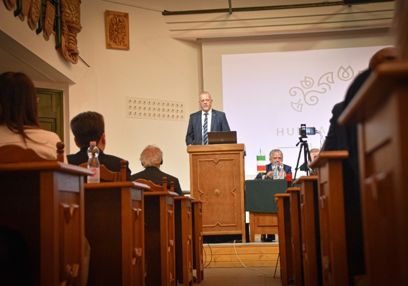 Magyar-olasz gazdasági konferencia és tapasztalatcsere Lakiteleken