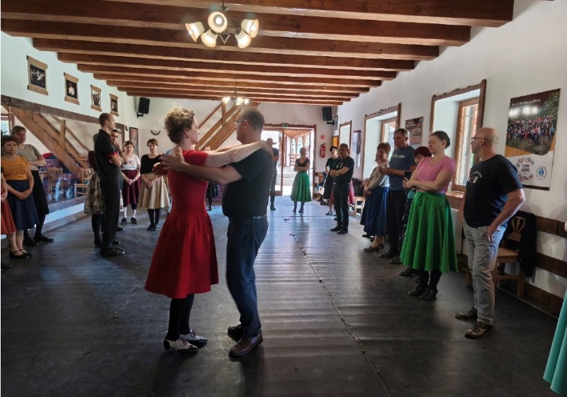 Senior edzőtábor a Vadhajtás Néptáncegyüttes