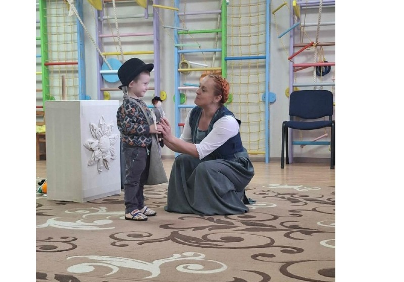 Tovább folytatódott Az égig érő fa mesefoglalkozás Kárpátalján