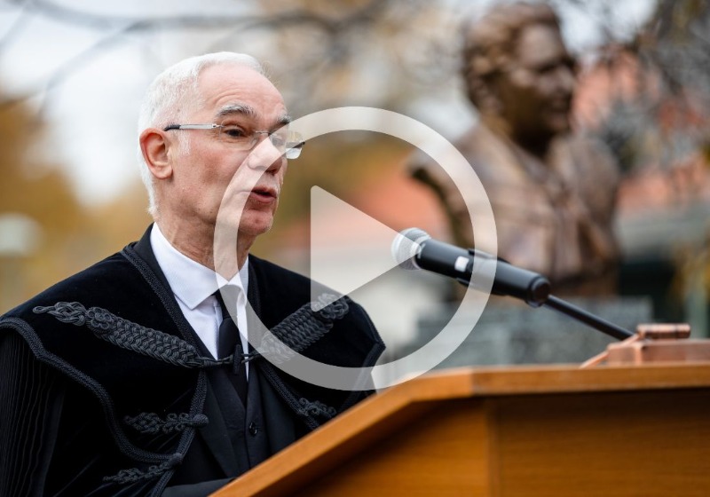 Balog Zoltán beszéde Hegedűs Loránt református püspök szoboravató ünnepségén Lakiteleken