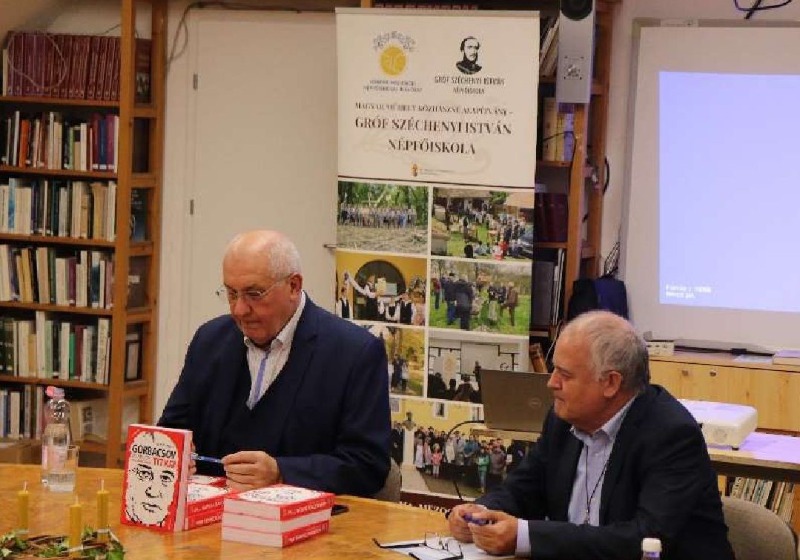 Mezőörsi Esték – Zolcer János: Gorbacsov titkai