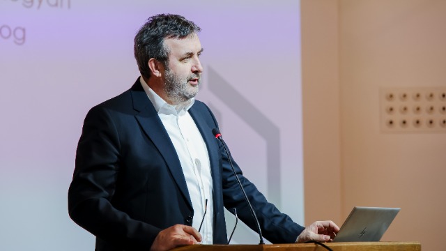 03.08. Dr. Palkovics László kormánybiztos plenáris előadása